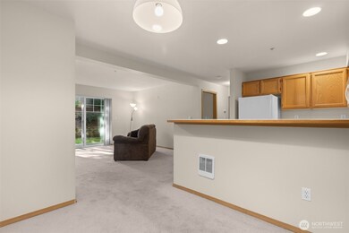 1001 W Casino Rd unit F105, Everett, WA 98204 - photo 7