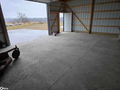 837 G76 Hwy, Knoxville, IA 50138 - photo 5