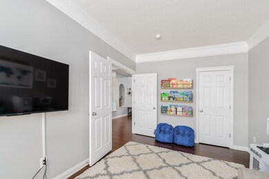 057_44548f6d_g donahey st-134
