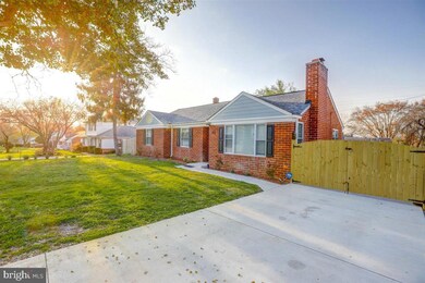 8605 Dunbar Ave, Hyattsville, MD 20785 - photo 3