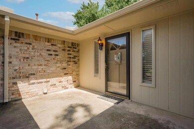 2013 Everglade Dr, Gainesville, TX 76240 - photo 2