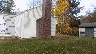 20 Glendale Rd, Amherst, MA 01002 - photo 4