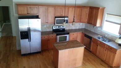 8 Crimson Cir, Troy, NY 12180 - photo 2