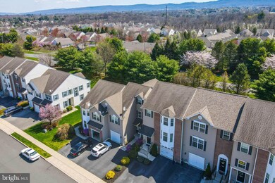 5264 Spring Ridge Dr E, Macungie, PA 18062 - photo 4