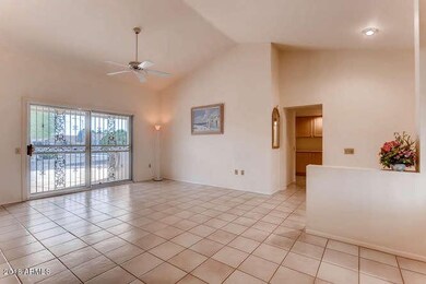 13548 W Pavillion Dr Sun City-small-006-