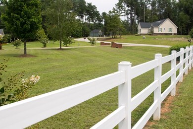 Scenic neighborhood view