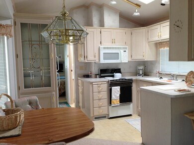 7750 E Broadway Rd unit 657, Mesa, AZ 85208 - photo 6