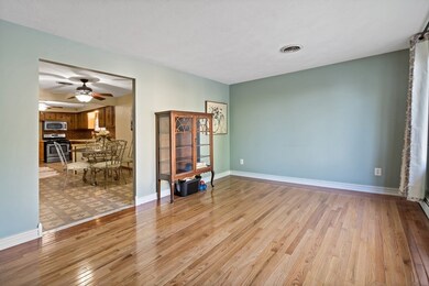 152/154 Argol St, Pawtucket, RI 02860 - photo 3