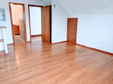 90 Empire St unit 3, Allston, MA 02134 - photo 3