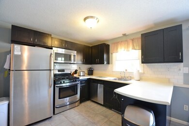 763 Hypine Rd, Dracut, MA 01826 - photo 2