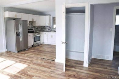 261 E 106th Ave, Northglenn, CO 80233 - photo 3