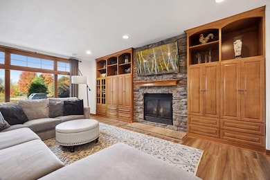 2882 121st Court Northeast - Spacecrafting - 0038.jpg