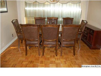 Dining room can accomodate table and 8 chairs
