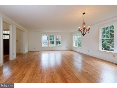 566 Mill Rd, Havertown, PA 19083 - photo 6