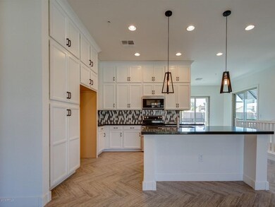 003_KitchenDining