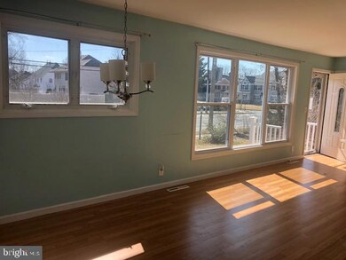 224 Clementon Rd, Berlin, NJ 08009 - photo 2