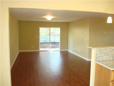 family room, living room, or both and room for din