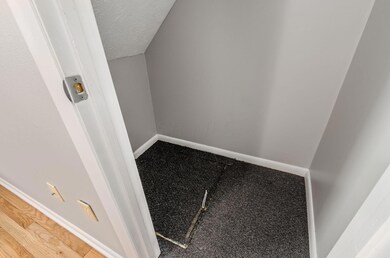 1st floor closet w/door to crawl space