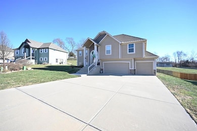 13405 N Bedford Falls Rd, Platte City, MO 64079 - photo 3