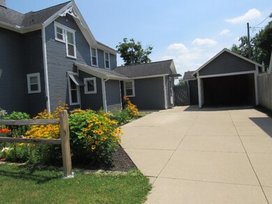 402 W Main St, Niles, MI 49120 - photo 5