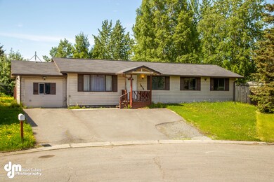 Exterior Front 8395-FULL