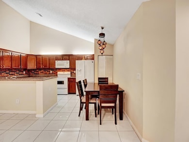 1165 Summit Trail Cir unit . A, West Palm Beach, FL 33415 - photo 7