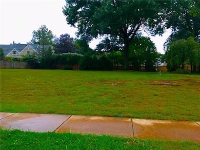443 Oliver Road is a table top flat,  1/3 of an ac
