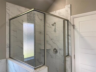 3316 Arrow Creek Dr, Granbury, TX 76049 - photo 4