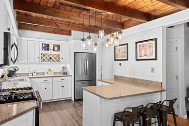 127 Walnut Plain Rd, Rochester, MA 02770 - photo 6