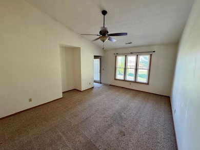 1470 Oldham Dr unit 12, Springfield, OH 45503 - photo 4