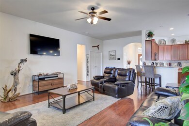 2235 Crescent Water, Rosenberg, TX 77471 - photo 6