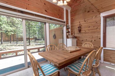 17652 Cluster Cabin Ln unit 17, Sunriver, OR 97707 - photo 3