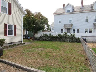 65 Emerald St unit 65, Easthampton, MA 01027 - photo 3