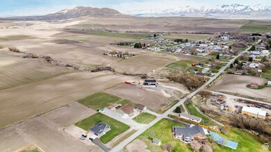 244 W 200 N unit 17, Newton, UT 84327 - photo 6