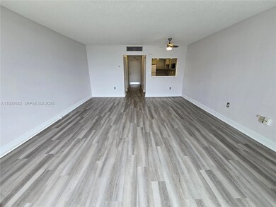 Three Horizons North unit 603, North Miami, FL 33161 - photo 2