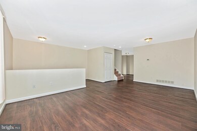 7141 Bradshaw Ct E, Frederick, MD 21703 - photo 2