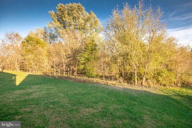 222 Maddex Dr, Shepherdstown, WV 25443 - photo 6