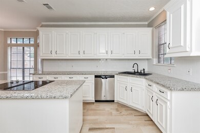 3707 Trappers Forest Dr, Houston, TX 77088 - photo 6