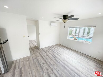 4556 Saint Charles Place, Los Angeles, CA 90019 - photo 7