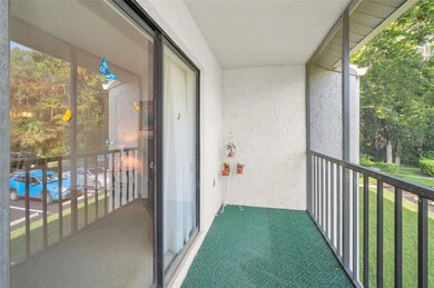 1441 Pine Glen Ln unit E2, Tarpon Springs, FL 34688 - photo 4