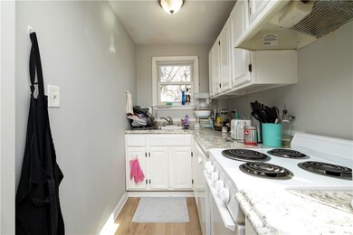 5 Trenton St, Providence, RI 02906 - photo 6