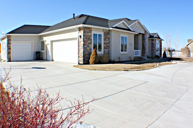 Front/Garage