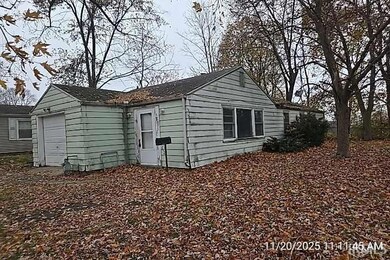 1715 Altgeld St, South Bend, IN 46614 - photo 2