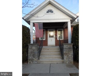 217 N Waverly St, Reading, PA 19607 - photo 3