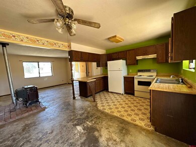 509 W 7th St, Cortez, CO 81321 - photo 3