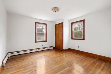 9 Rogers St, Milford, MA 01757 - photo 6