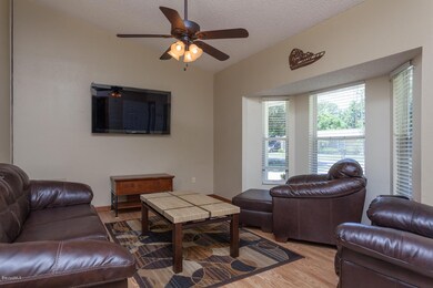 7443 Eyster Rd-11