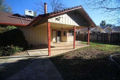 3358 Timbercreek Dr, Redding, CA 96002 - photo 3