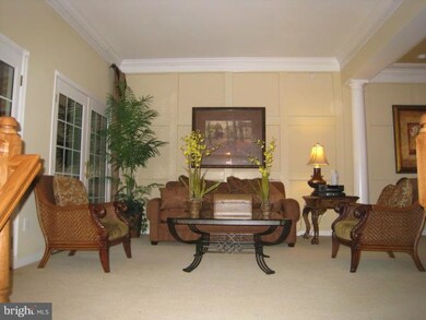 25251 Nesting Square, Chantilly, VA 20152 - photo 4