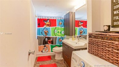 8101 Byron Ave unit 208, Miami Beach, FL 33141 - photo 2